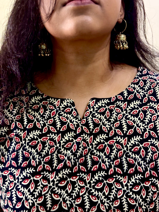 Ratna